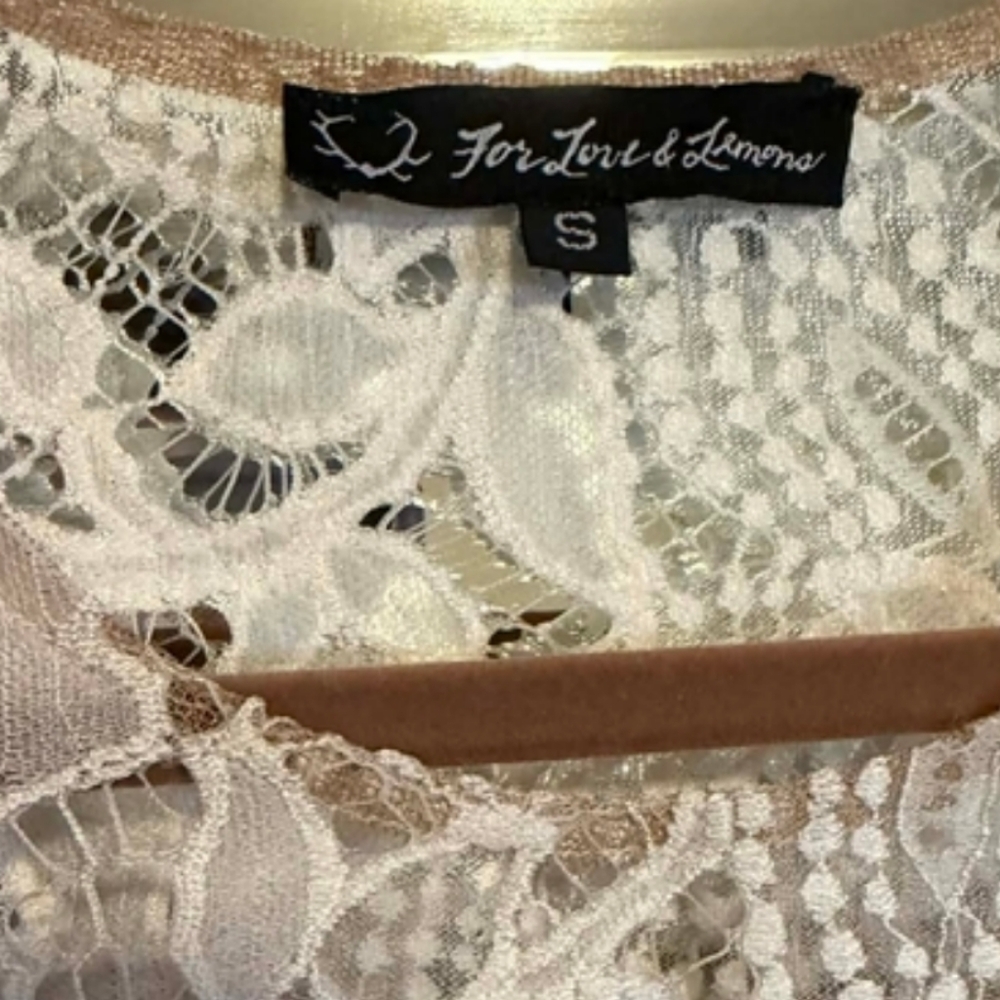 For love and lemons Lace Dress - Picture 2 of 3